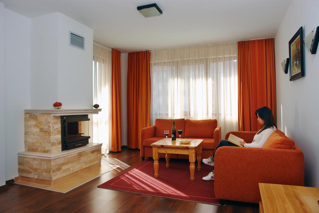 Winslow Infinity Aparthotel Bansko Room photo